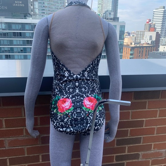 LF Floral SheervBodysuit - Picture 11 of 15